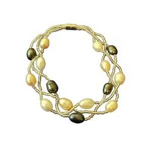 Faux Pearl Bracelet with Magnetic Closure